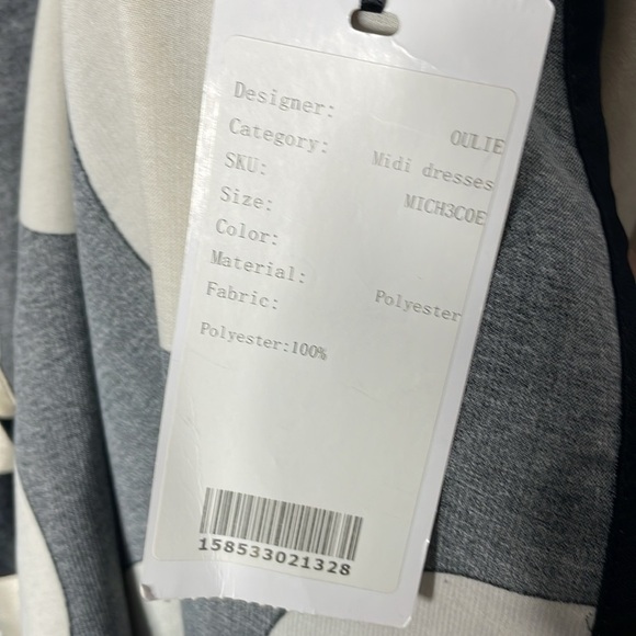 Oulie Long Sleeve Midi Dress | Black and White | Size XL - Picture 4 of 6